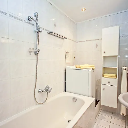 Zentral Apartment *
